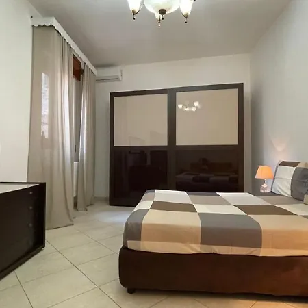 펜션 Pugliami Casa 팔라지아노